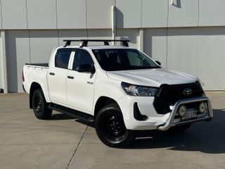 2022  Toyota Hilux Workmate Hi-Rider Ute (Glacier White) Used Car Thumbnail