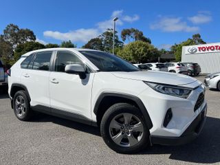 2022  Toyota RAV4 GX SUV (Glacier White) Used Car Thumbnail