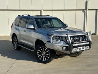 2023  Toyota Landcruiser Prado Kakadu SUV (Silver Pearl) Used Car Thumbnail