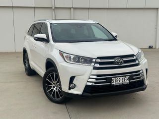 2019 Toyota Kluger Grande SUV (Crystal Pearl) Used Car Thumbnail