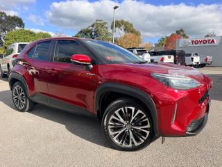 2023  Toyota Yaris Cross GXL SUV (Ink) Used Car Thumbnail